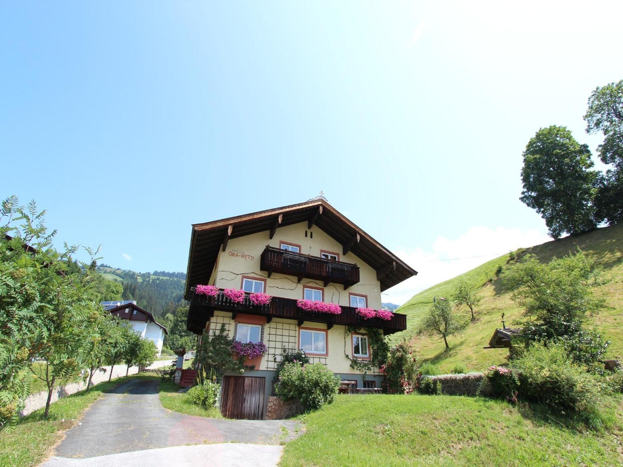 Wonderful Apartment In Hopfgarten Im Brixental With Parking Ngoại thất bức ảnh